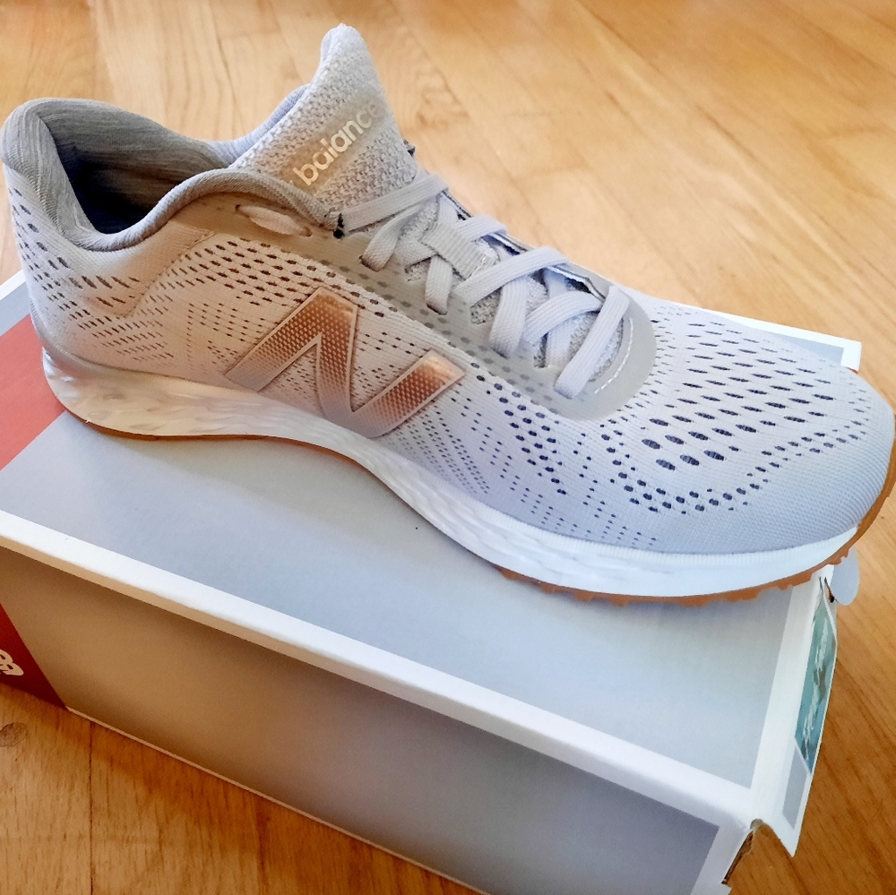 New Balance | Grey | Fresh Foam Arishi WARISLO1